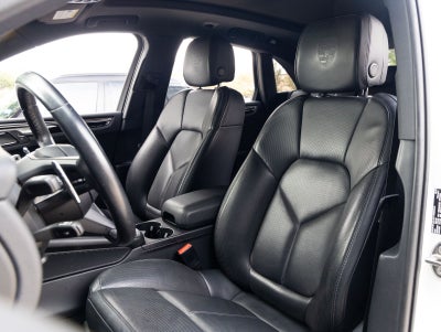 2023 Porsche Macan Macan