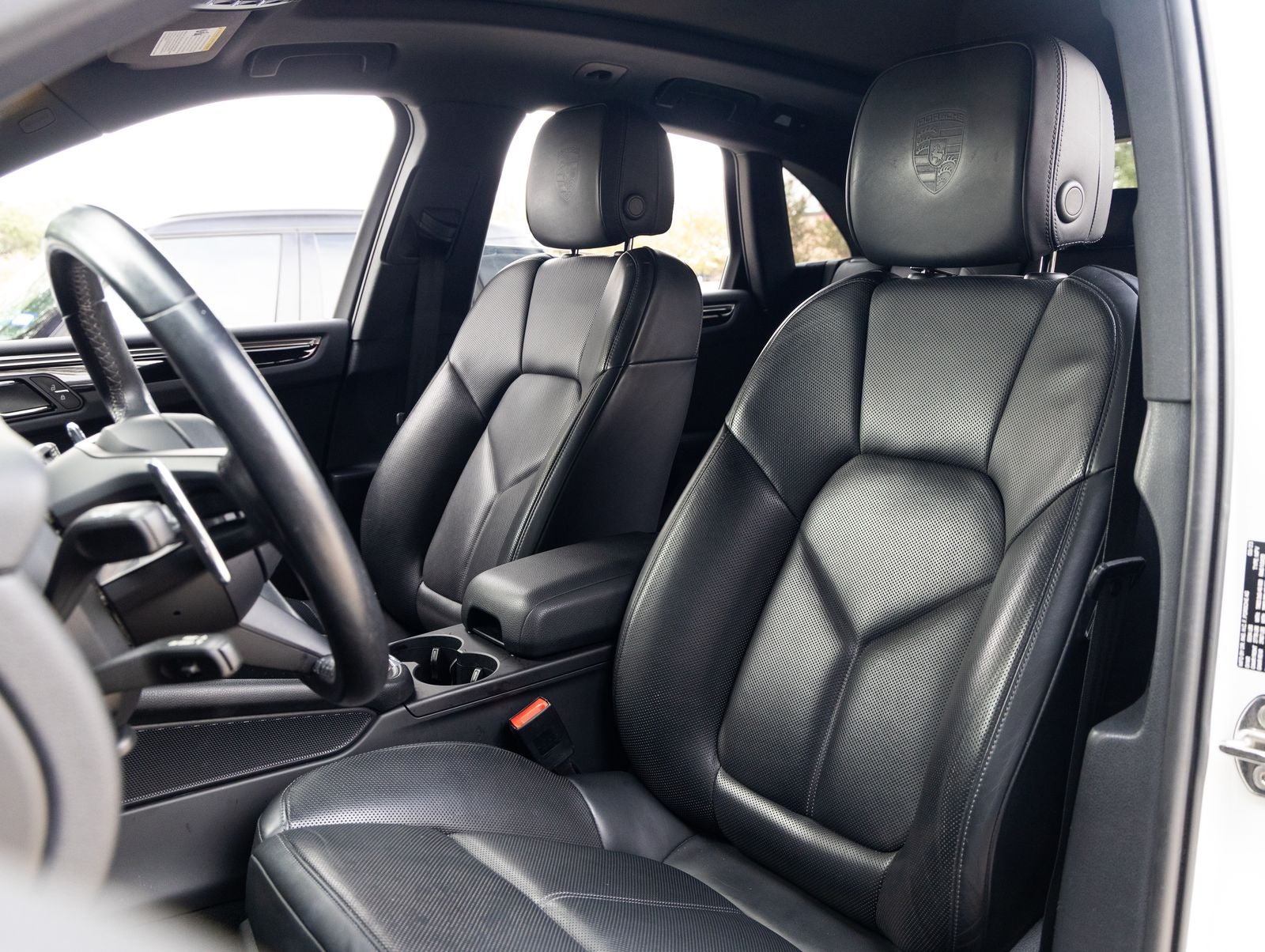 2023 Porsche Macan Macan