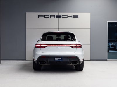 2023 Porsche Macan Macan