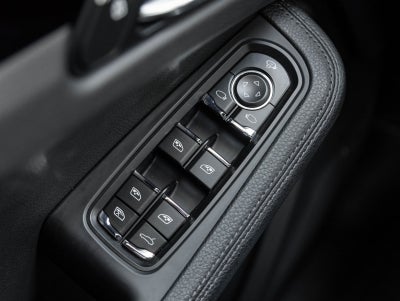 2024 Porsche Macan Macan (MY24)