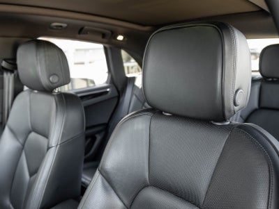 2024 Porsche Macan Macan (MY24)