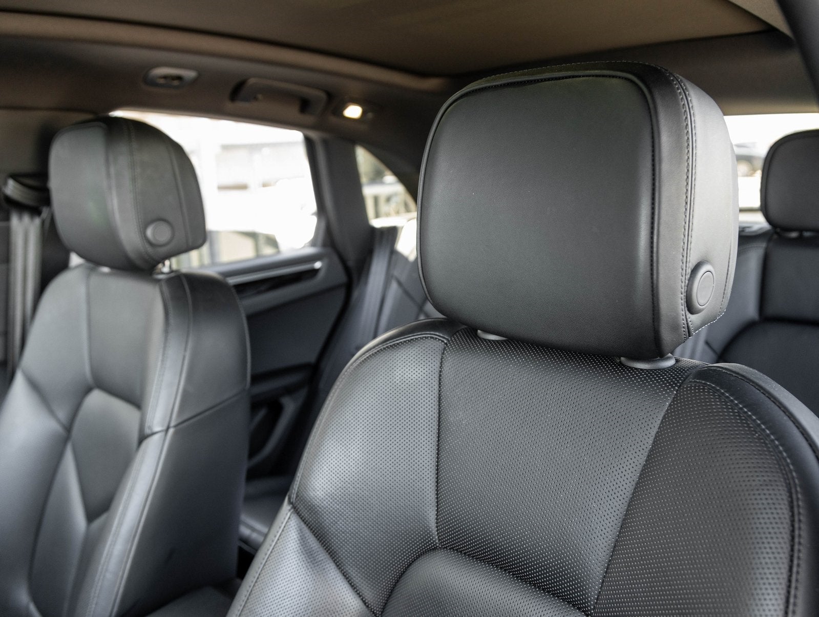 2024 Porsche Macan Macan (MY24)