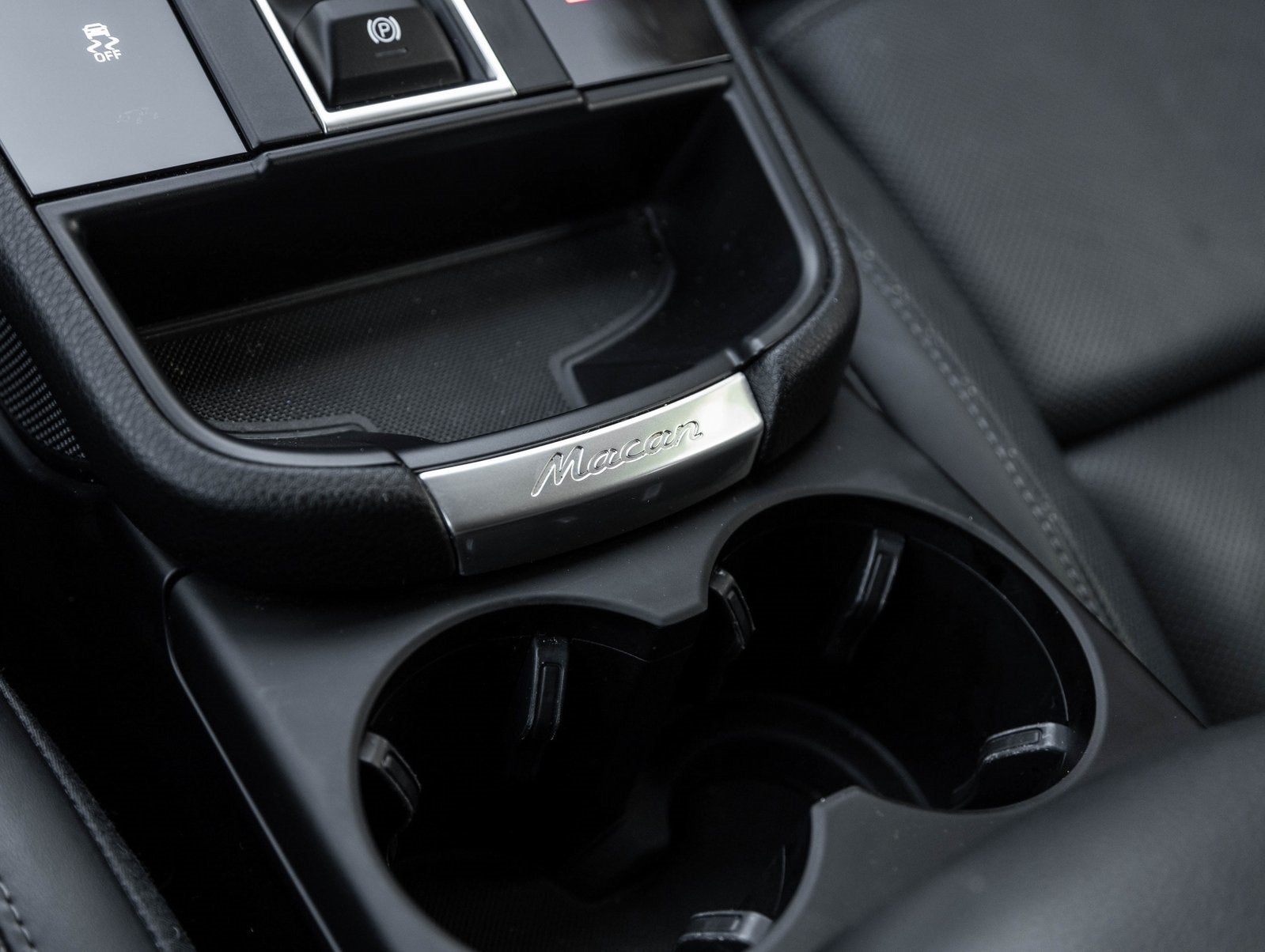 2024 Porsche Macan Macan (MY24)