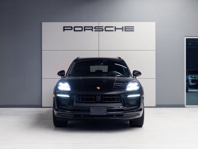 2024 Porsche Macan Macan