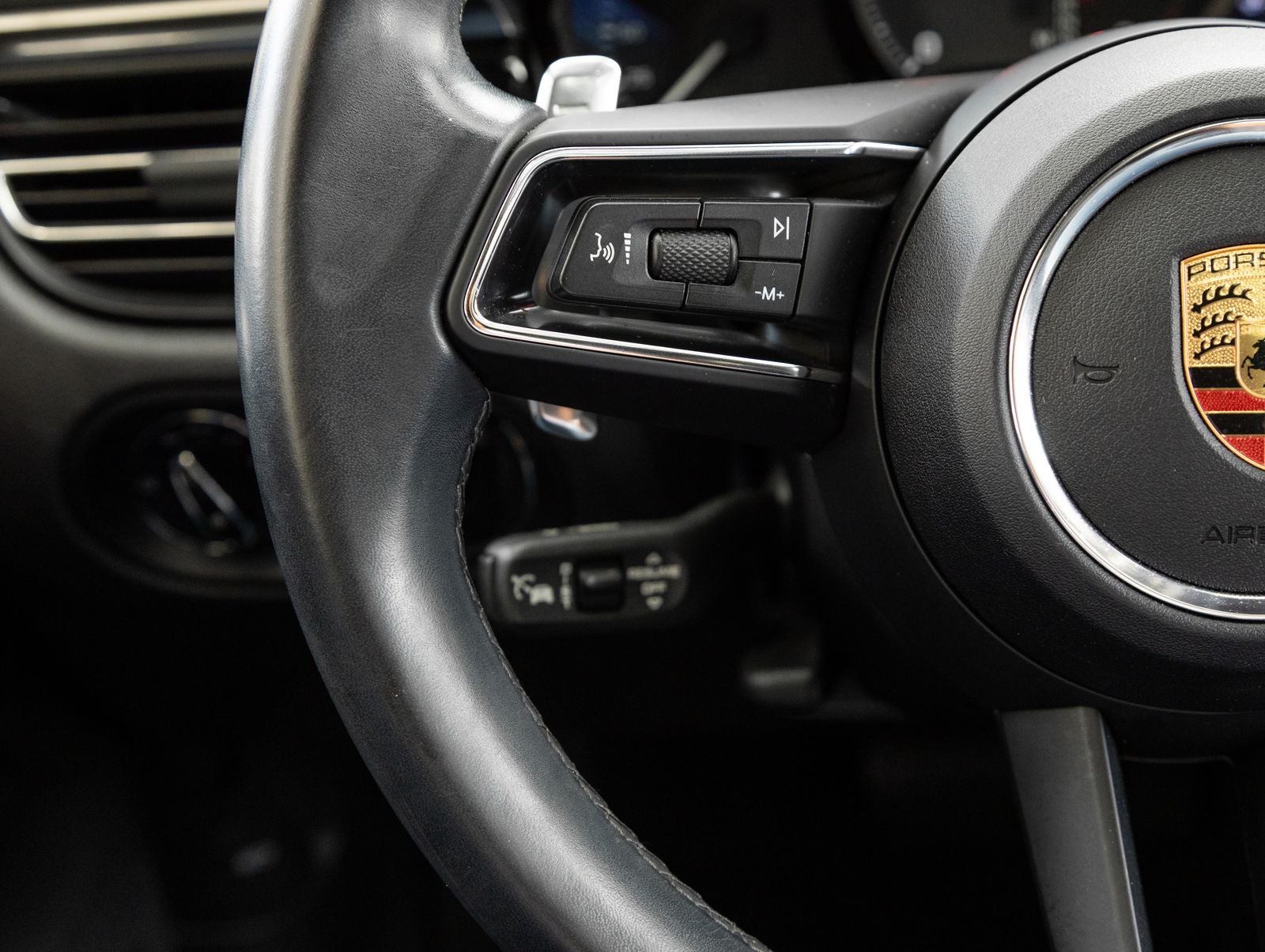 2024 Porsche Macan Macan