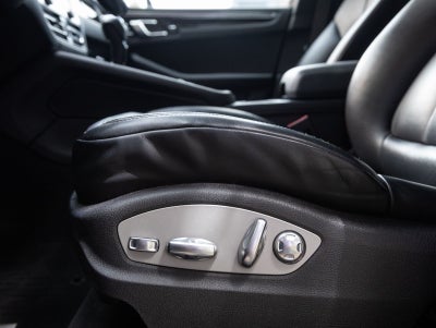 2024 Porsche Macan Macan