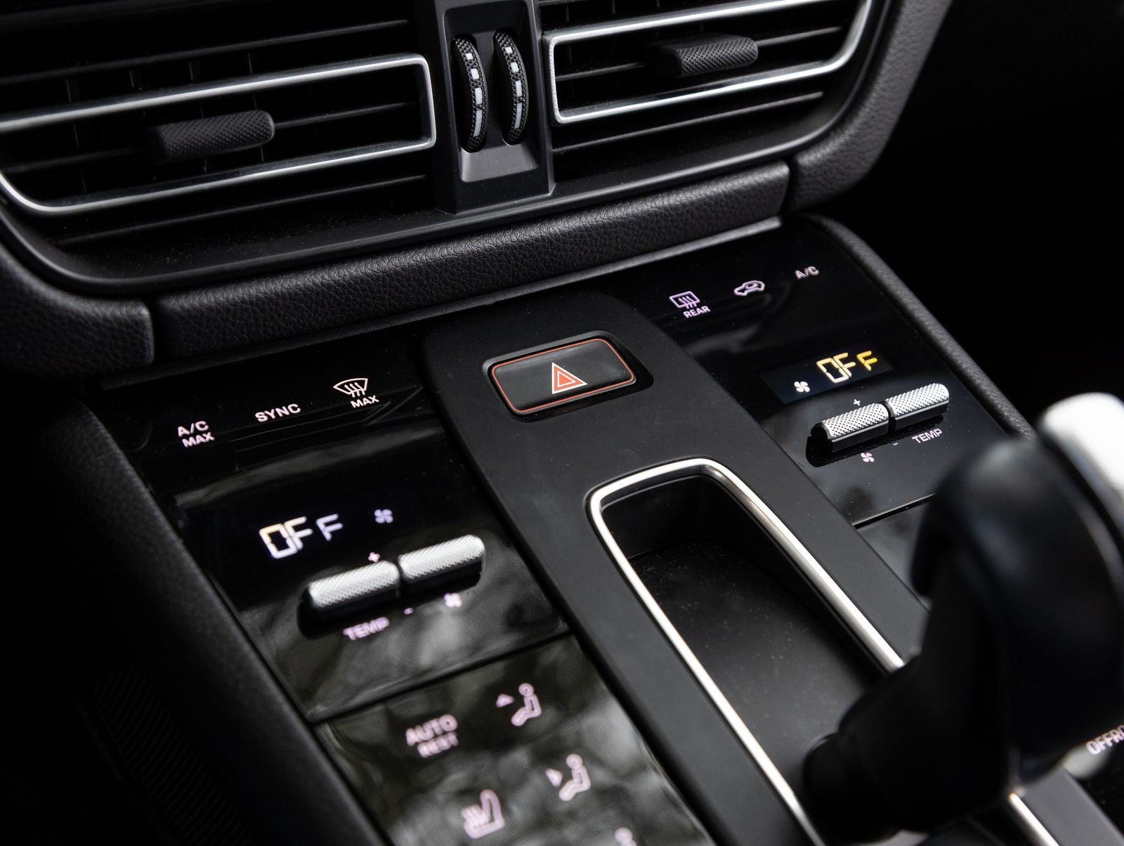 2024 Porsche Macan Macan