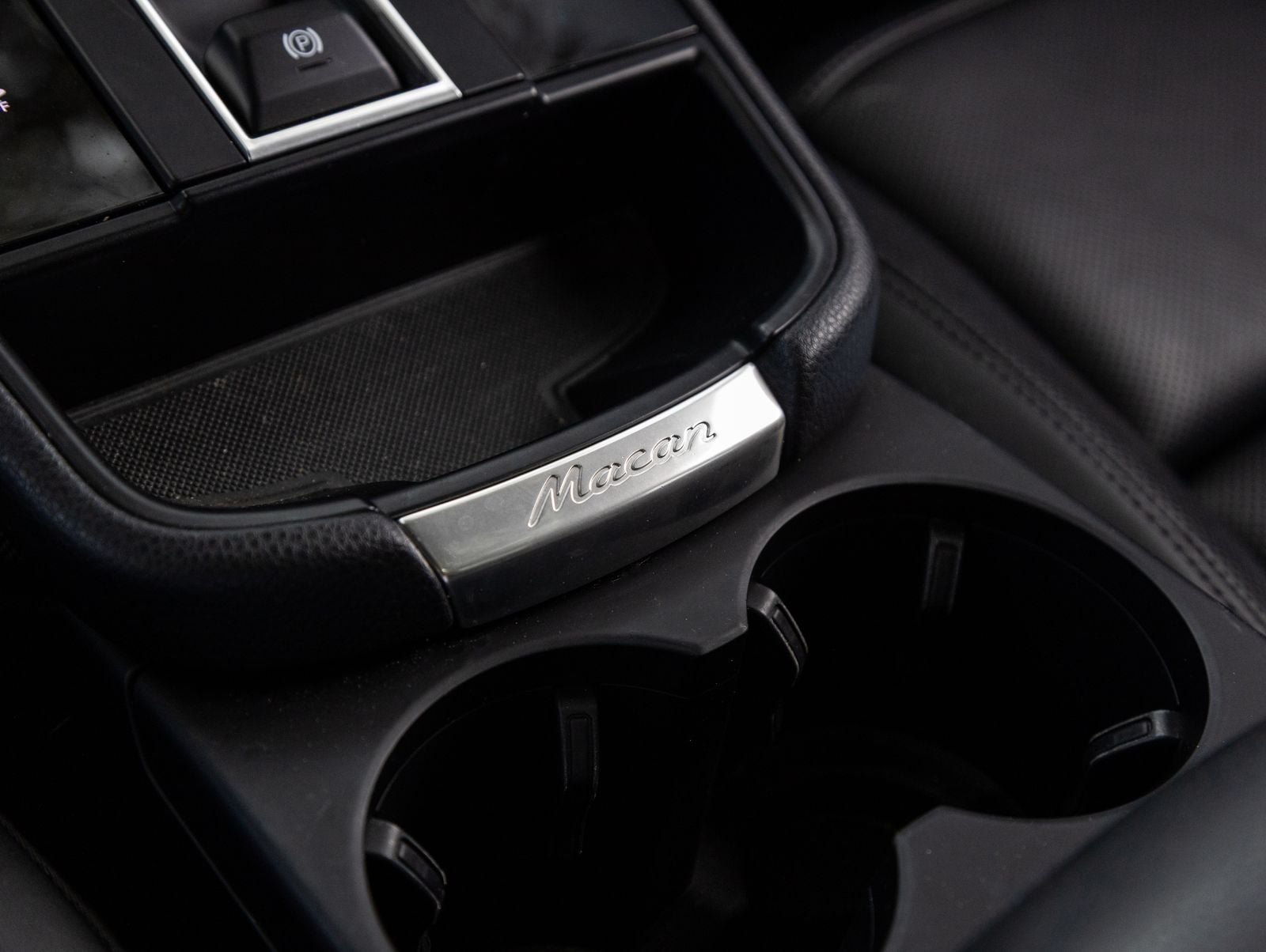 2024 Porsche Macan Macan