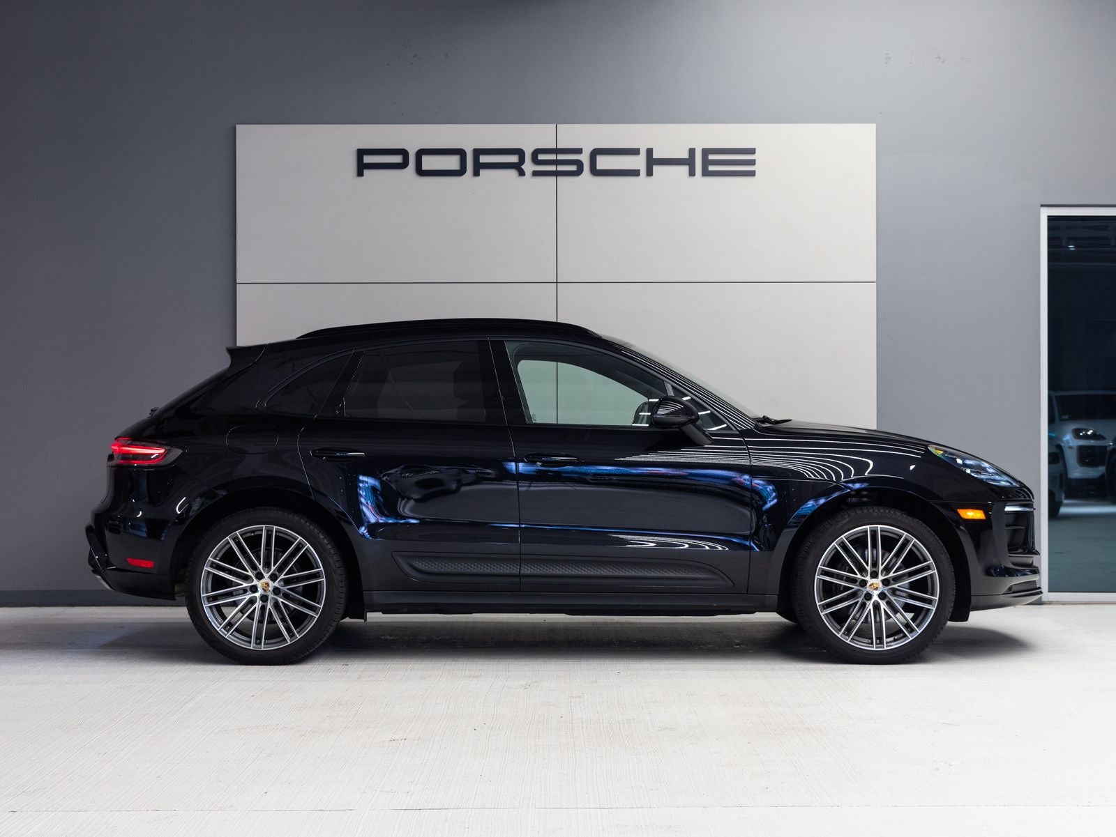 2024 Porsche Macan Macan