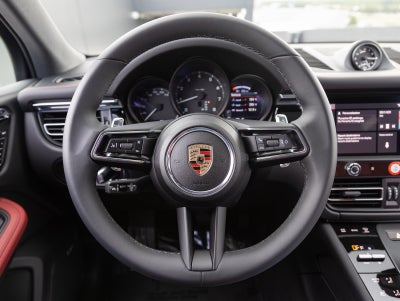 2025 Porsche Macan Macan