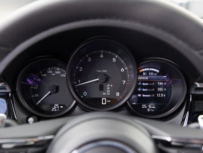 2025 Porsche Macan Macan