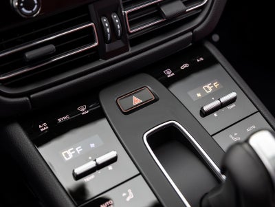 2025 Porsche Macan Macan