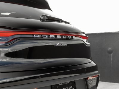 2025 Porsche Macan Macan