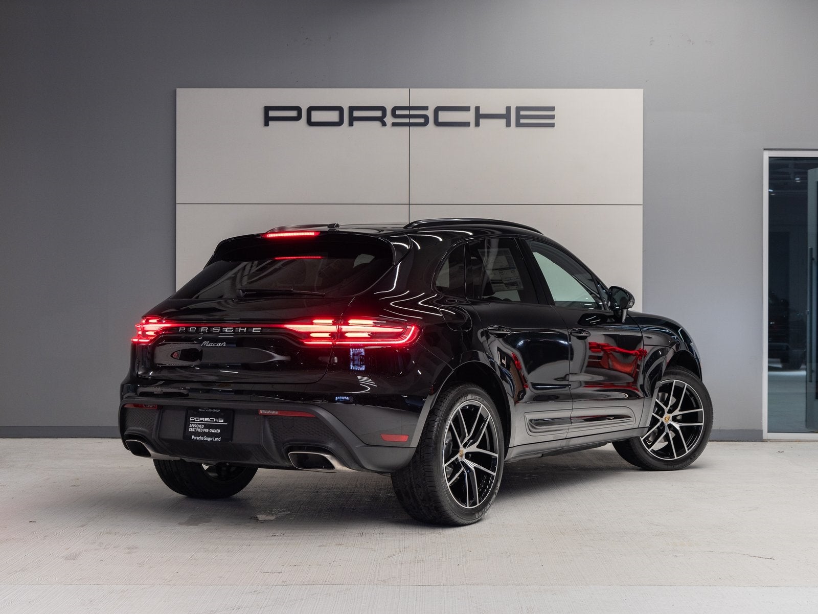 2025 Porsche Macan Macan