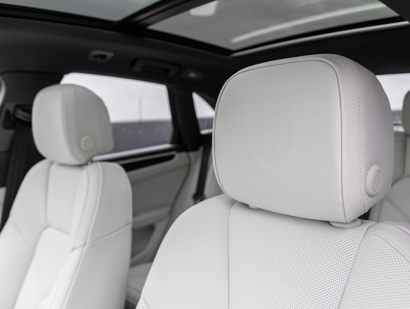 2025 Porsche Macan Macan