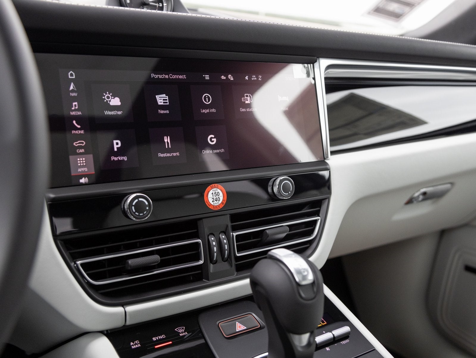 2025 Porsche Macan Macan