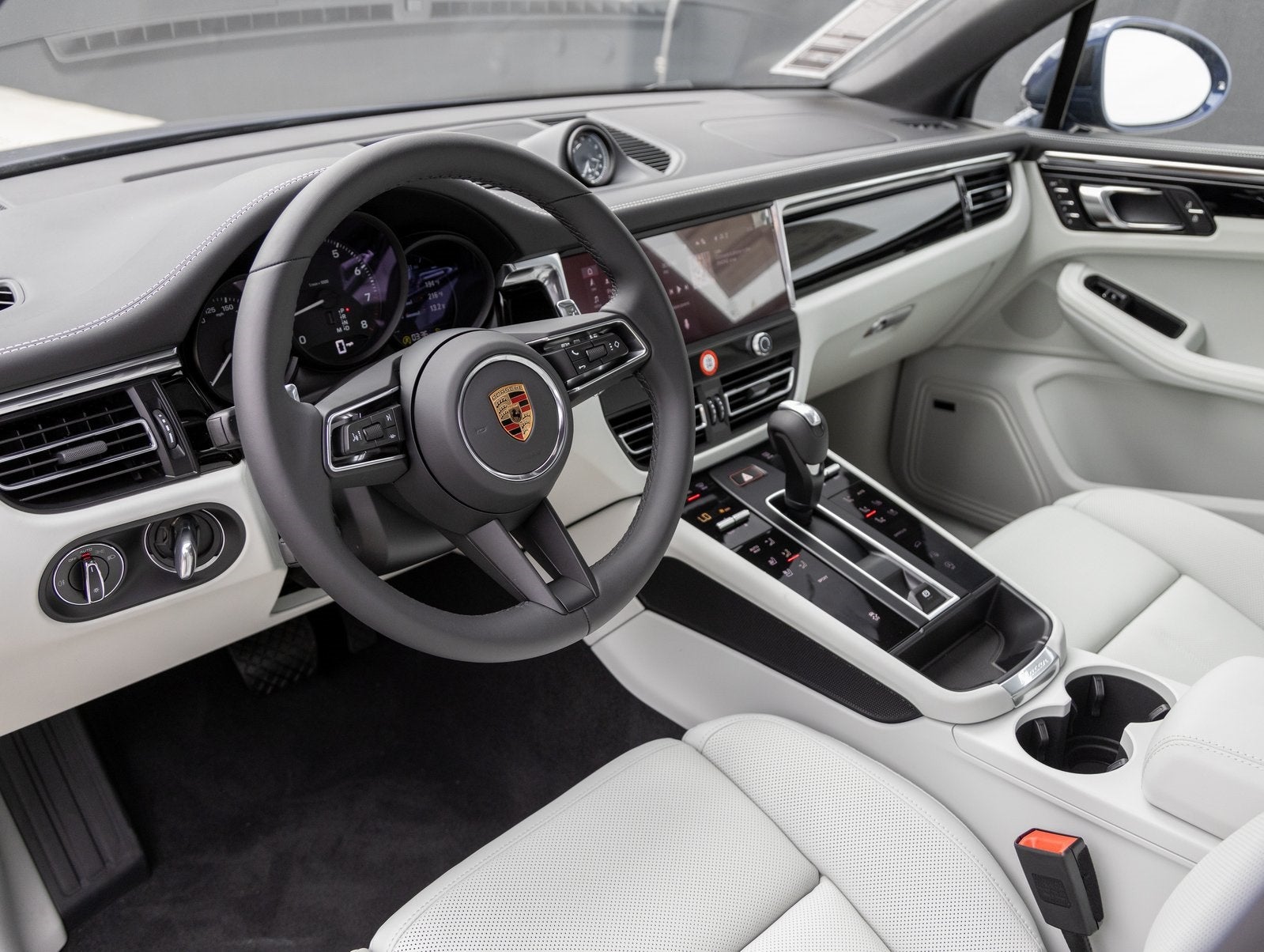 2025 Porsche Macan Macan