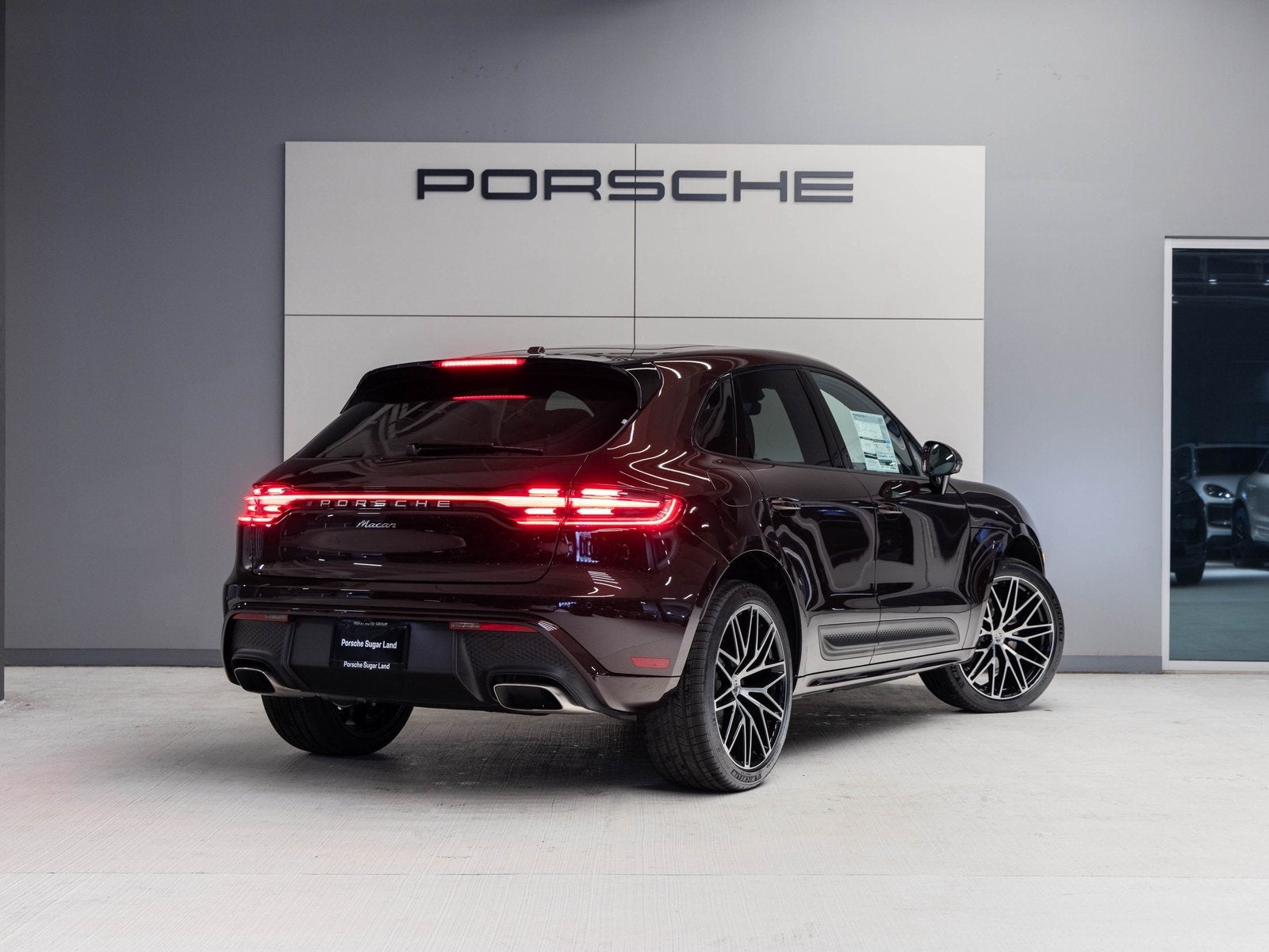 2026 Porsche Macan Macan