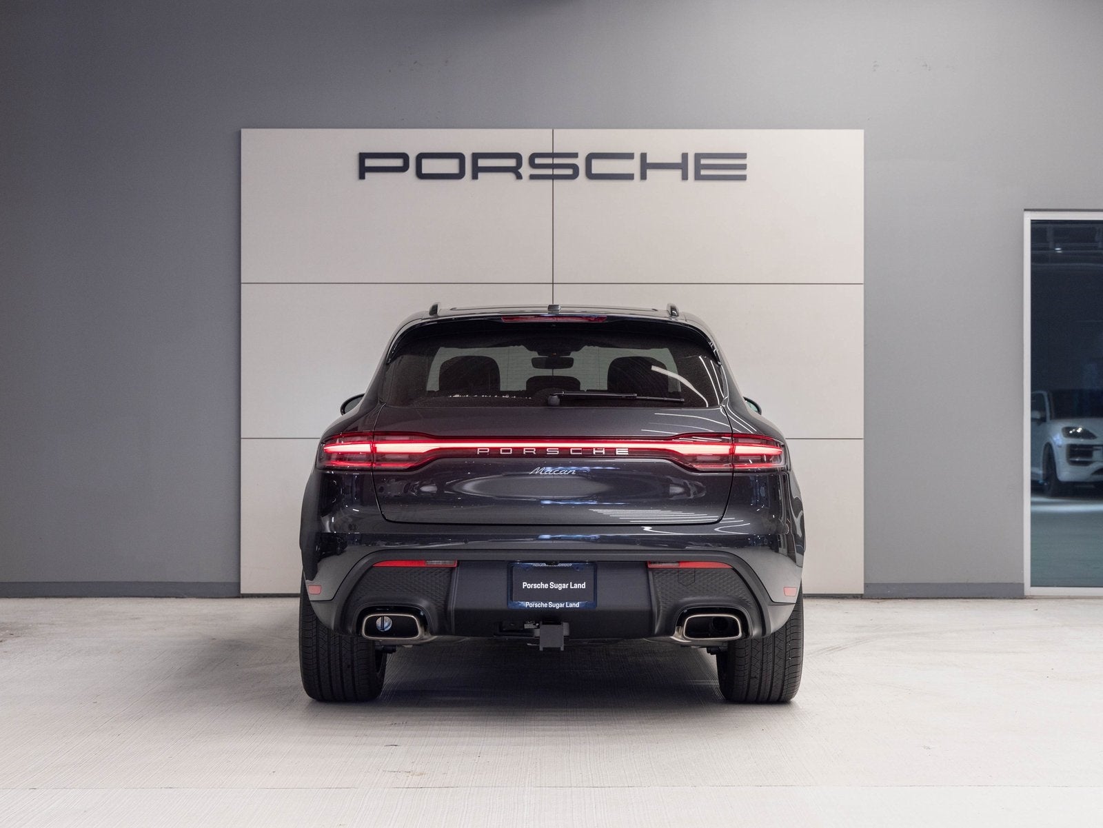 2026 Porsche Macan Macan