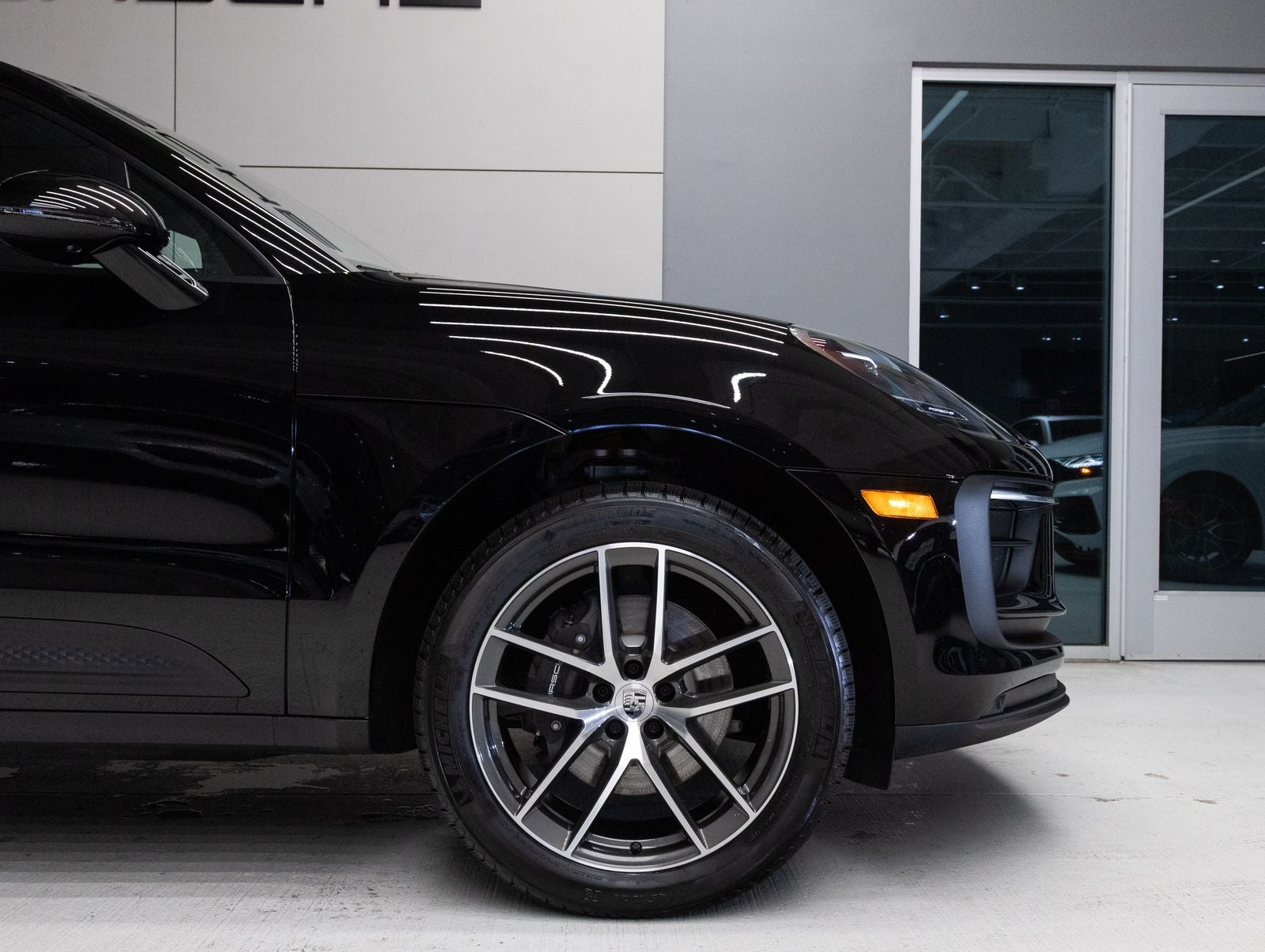 2026 Porsche Macan AWD