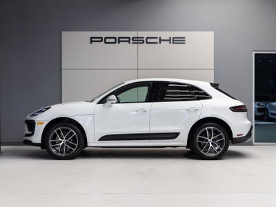 2026 Porsche Macan Macan