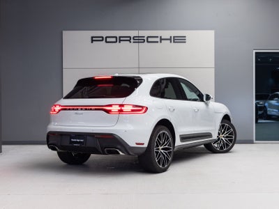 2026 Porsche Macan Macan