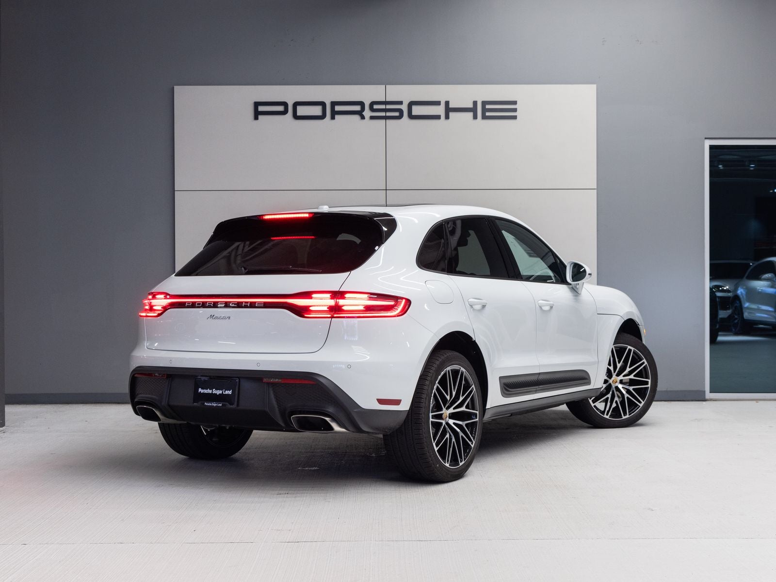 2026 Porsche Macan Macan