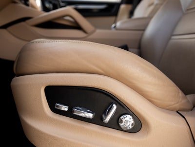 2020 Porsche Cayenne Cayenne