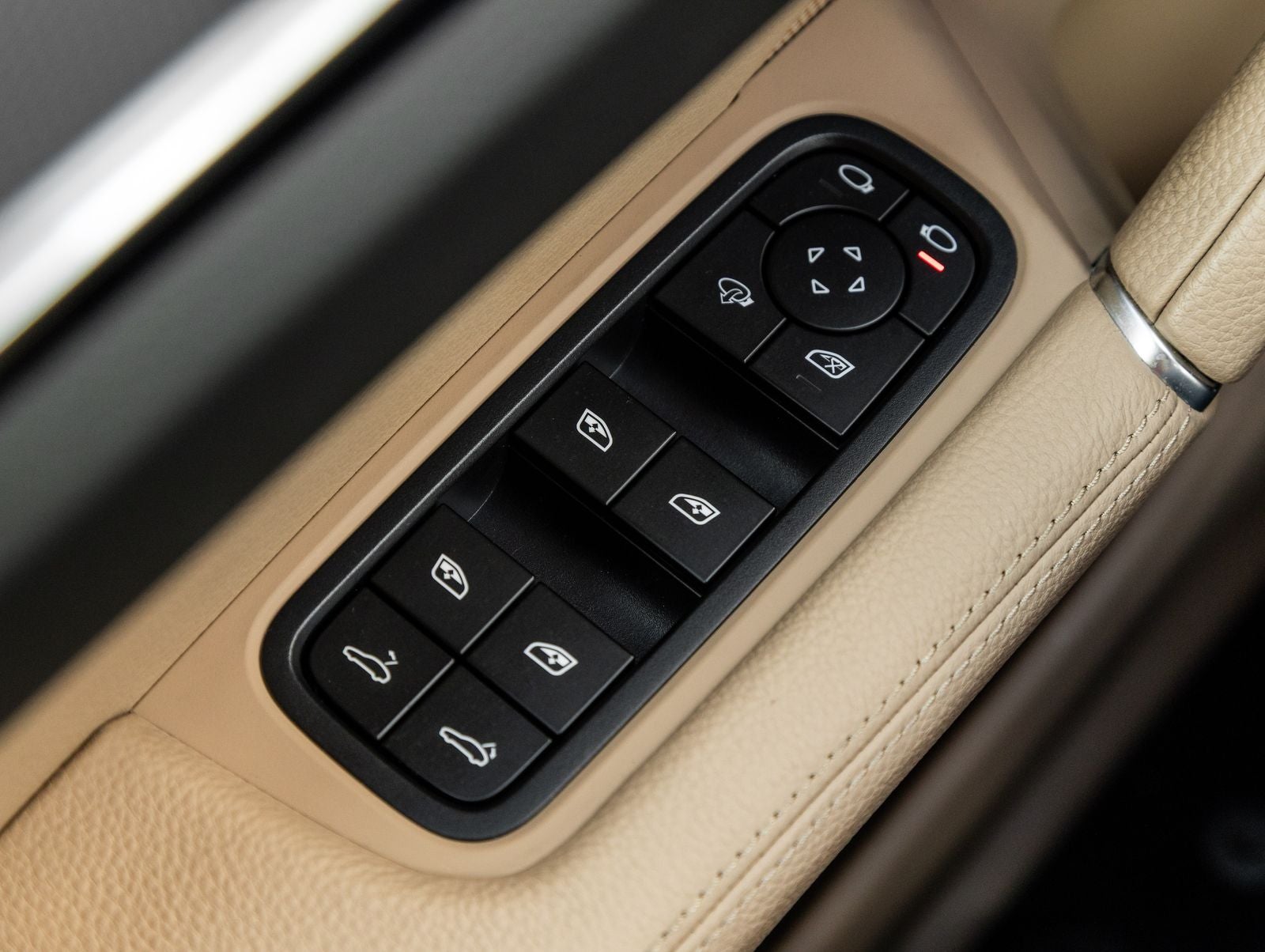 2023 Porsche Cayenne Cayenne Platinum Edition (MY23)