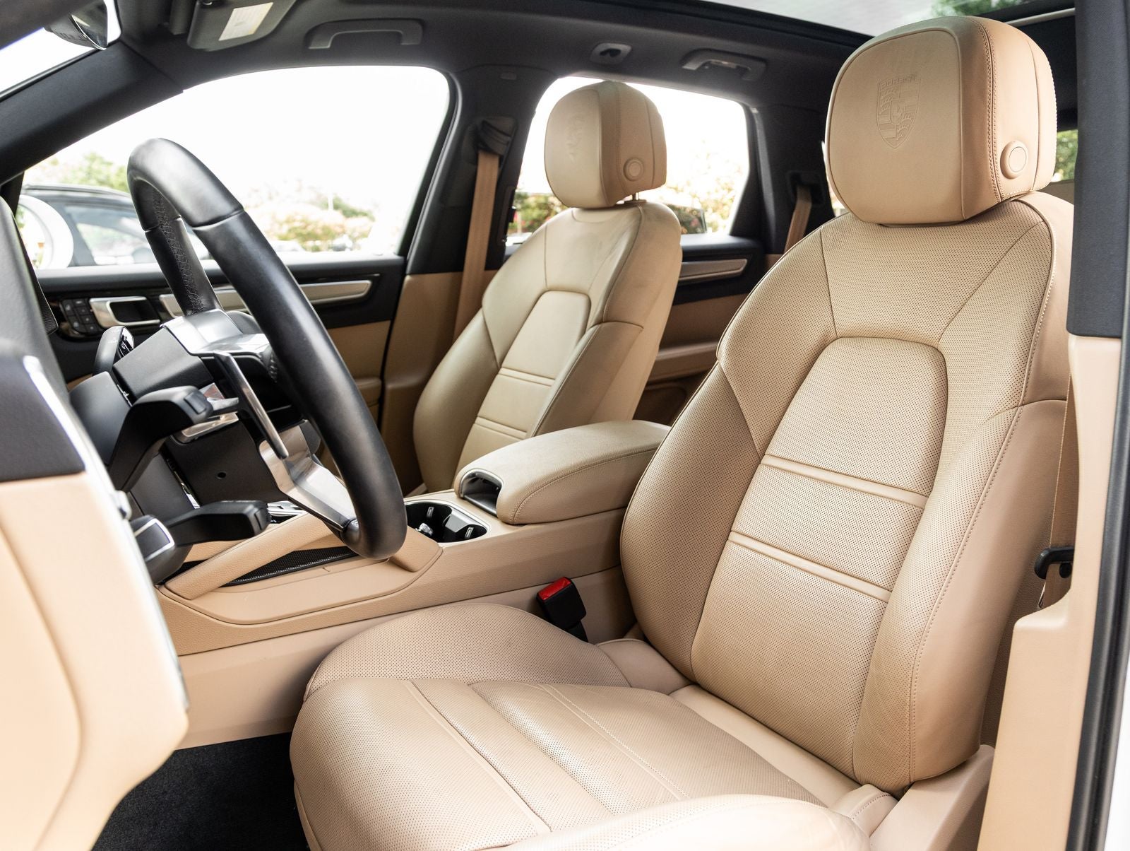 2023 Porsche Cayenne Cayenne Platinum Edition (MY23)