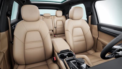 2023 Porsche Cayenne Platinum Edition
