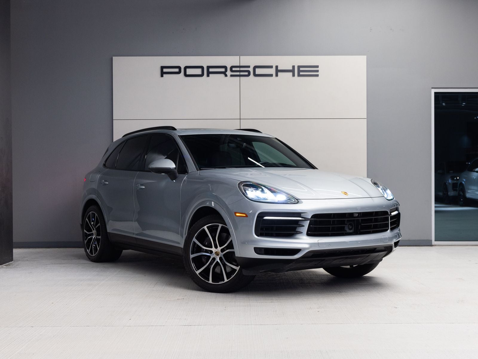 2023 Porsche Cayenne Cayenne (MY23)