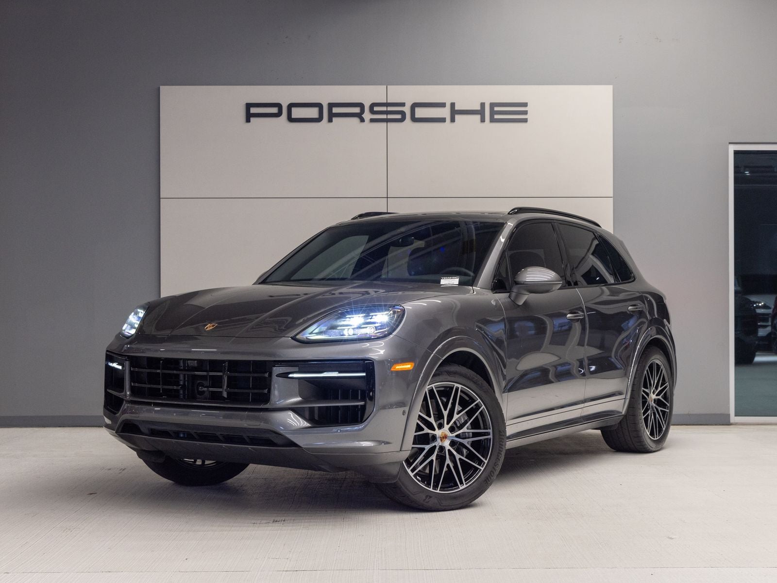 2025 Porsche Cayenne Cayenne