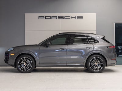 2025 Porsche Cayenne Cayenne