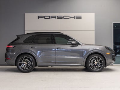 2025 Porsche Cayenne Cayenne