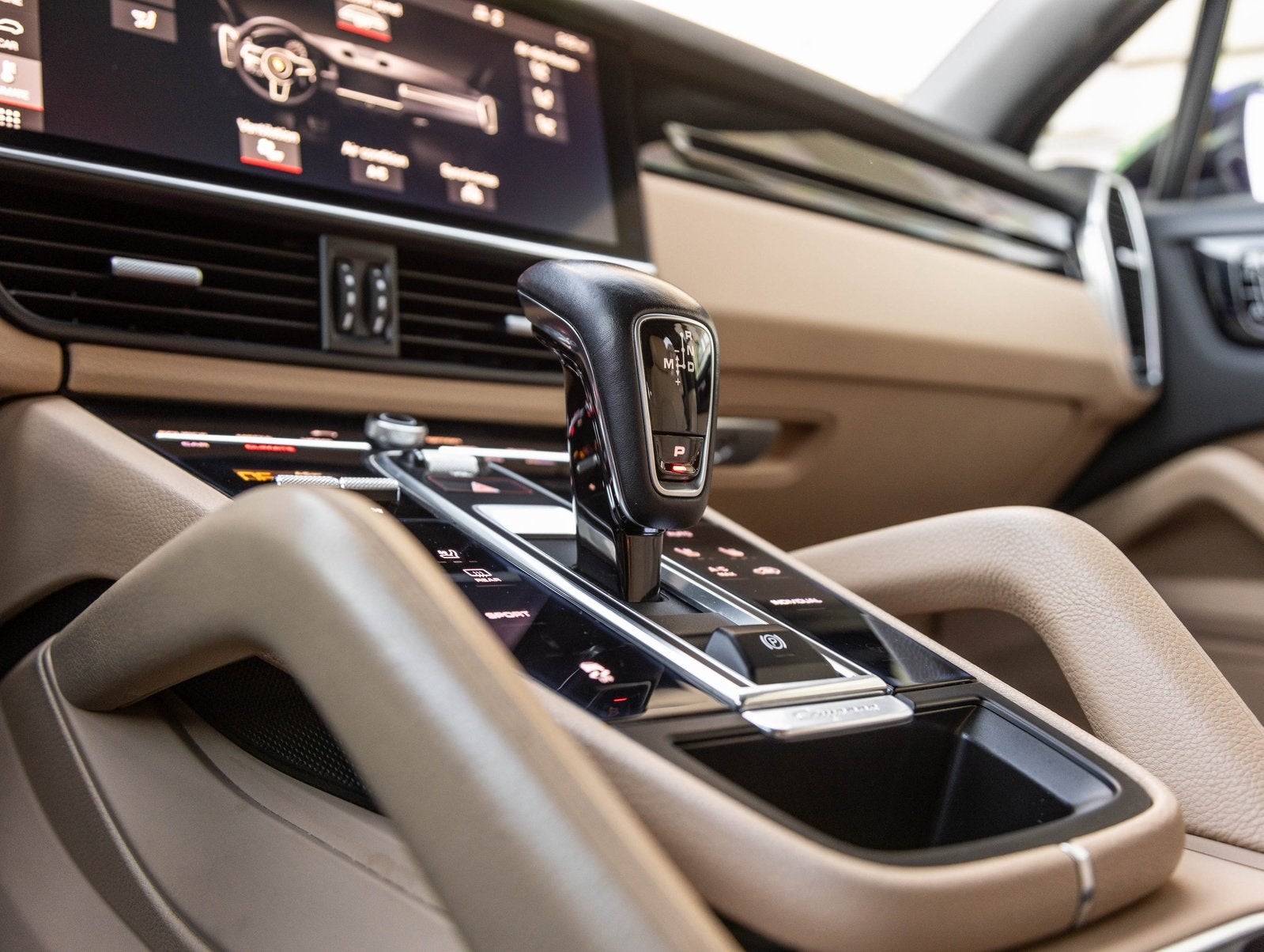 2019 Porsche Cayenne Cayenne