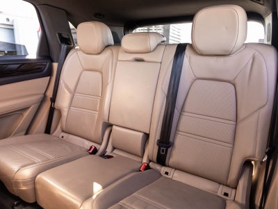 2019 Porsche Cayenne Cayenne