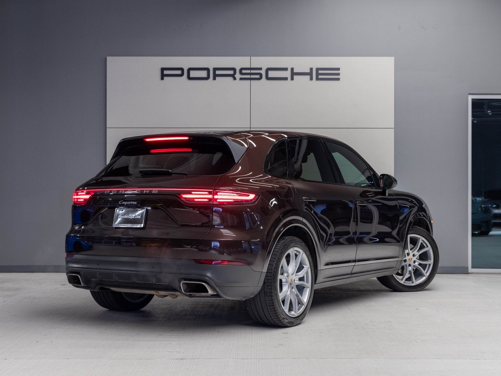 2019 Porsche Cayenne Cayenne