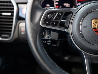 2023 Porsche Cayenne Cayenne (MY23)