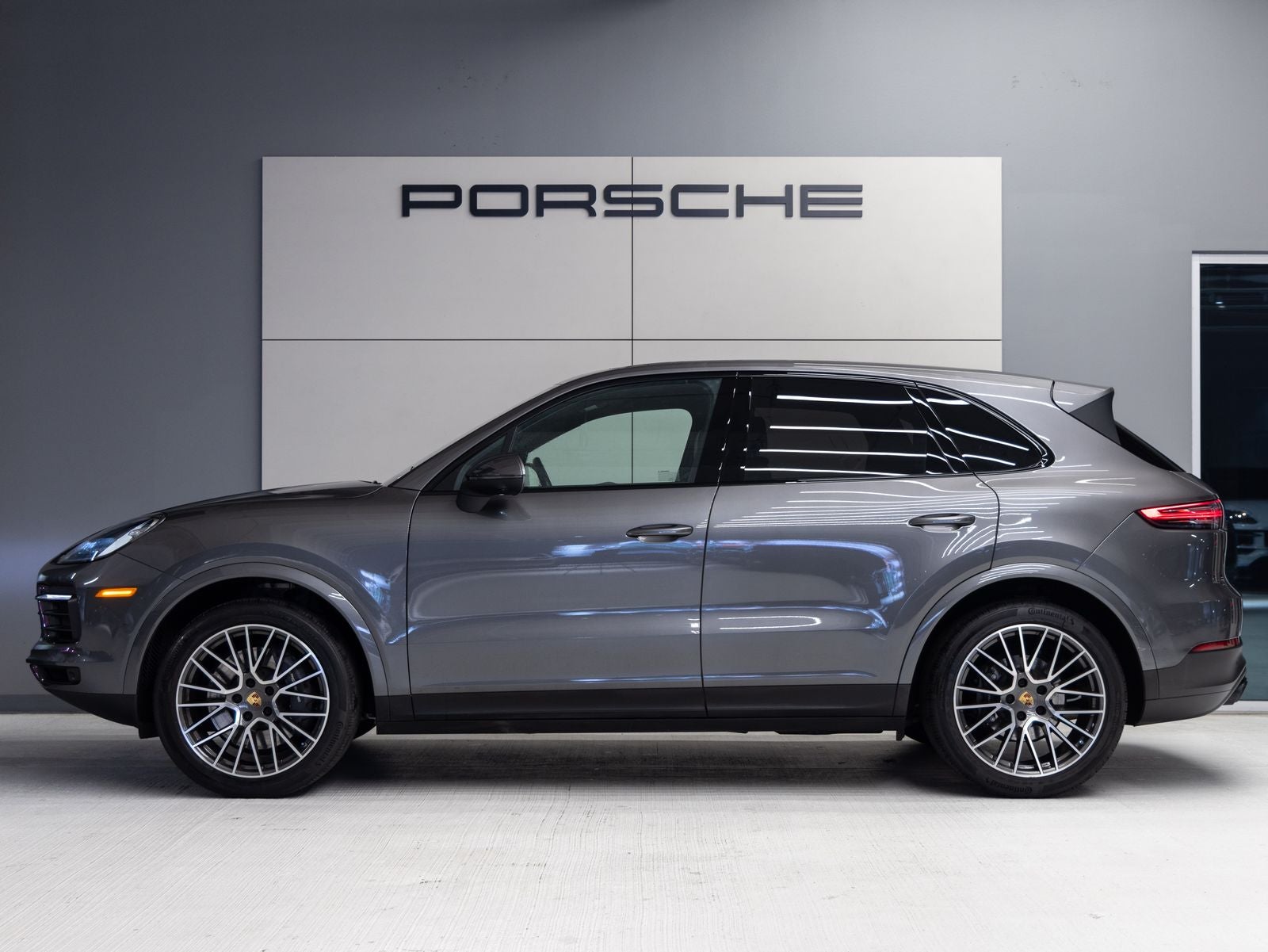 2023 Porsche Cayenne Cayenne (MY23)
