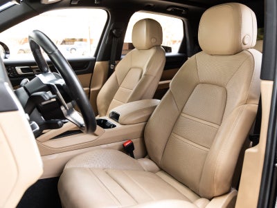 2023 Porsche Cayenne Cayenne