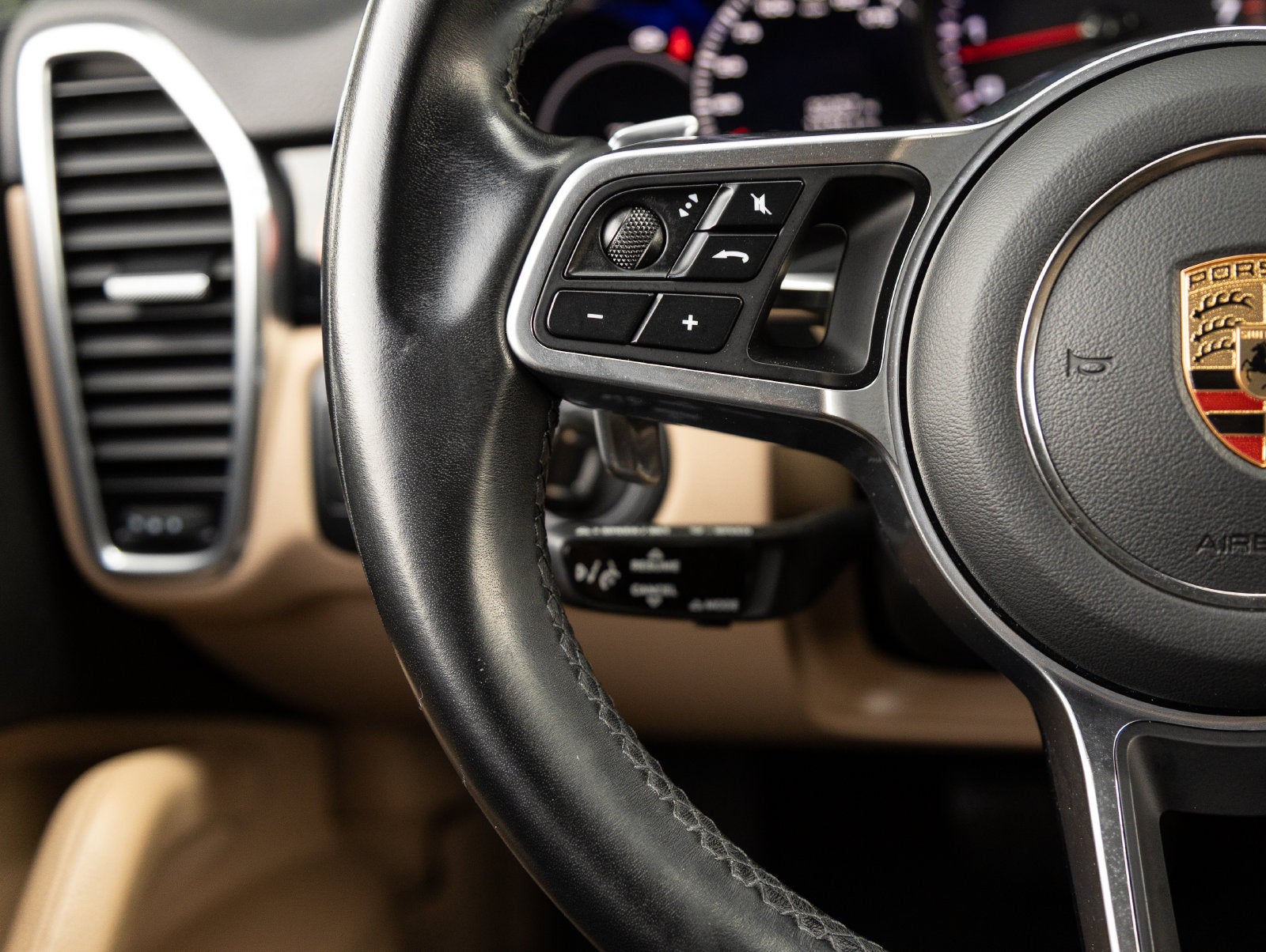 2023 Porsche Cayenne Cayenne