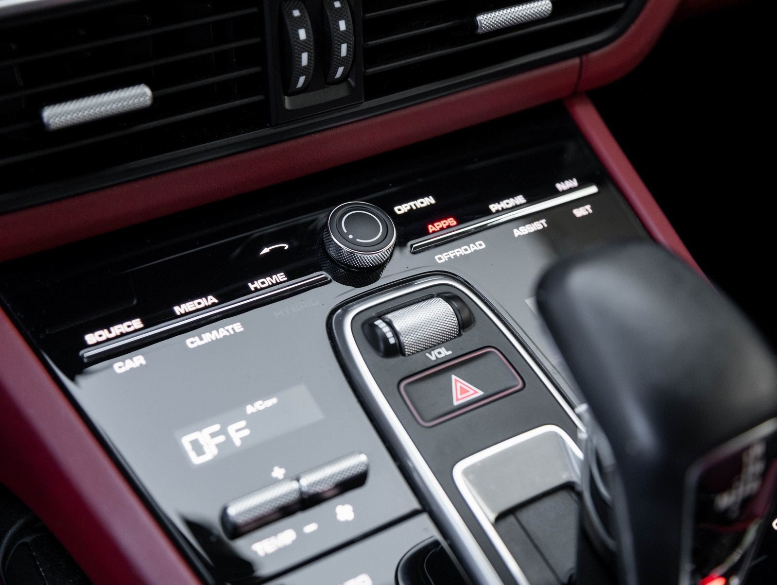 2023 Porsche Cayenne Cayenne Platinum Edition (MY23)