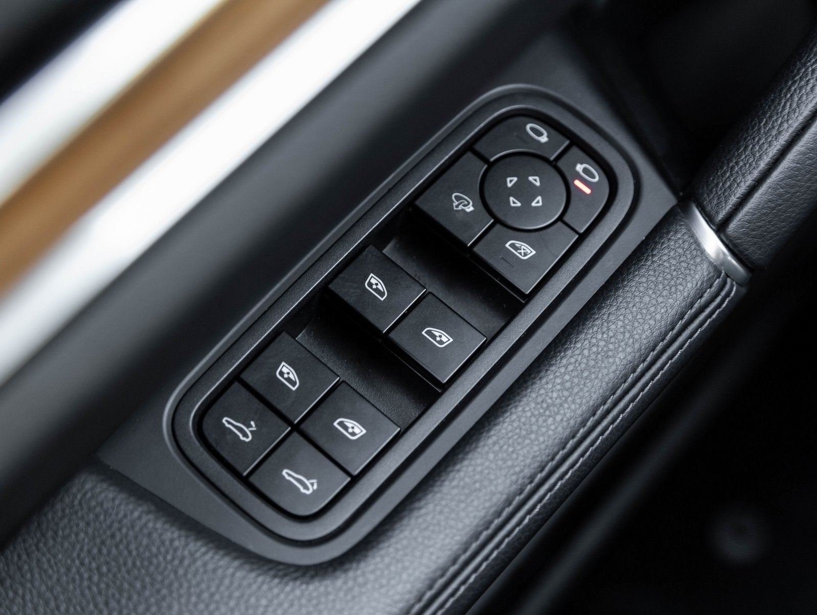 2023 Porsche Cayenne Cayenne Platinum Edition (MY23)