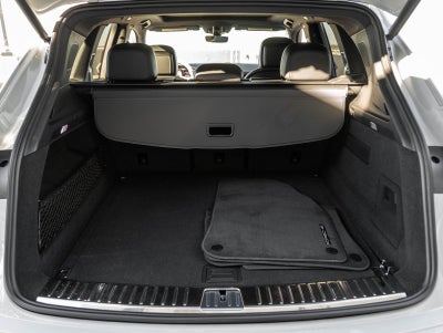 2023 Porsche Cayenne Cayenne Platinum Edition (MY23)