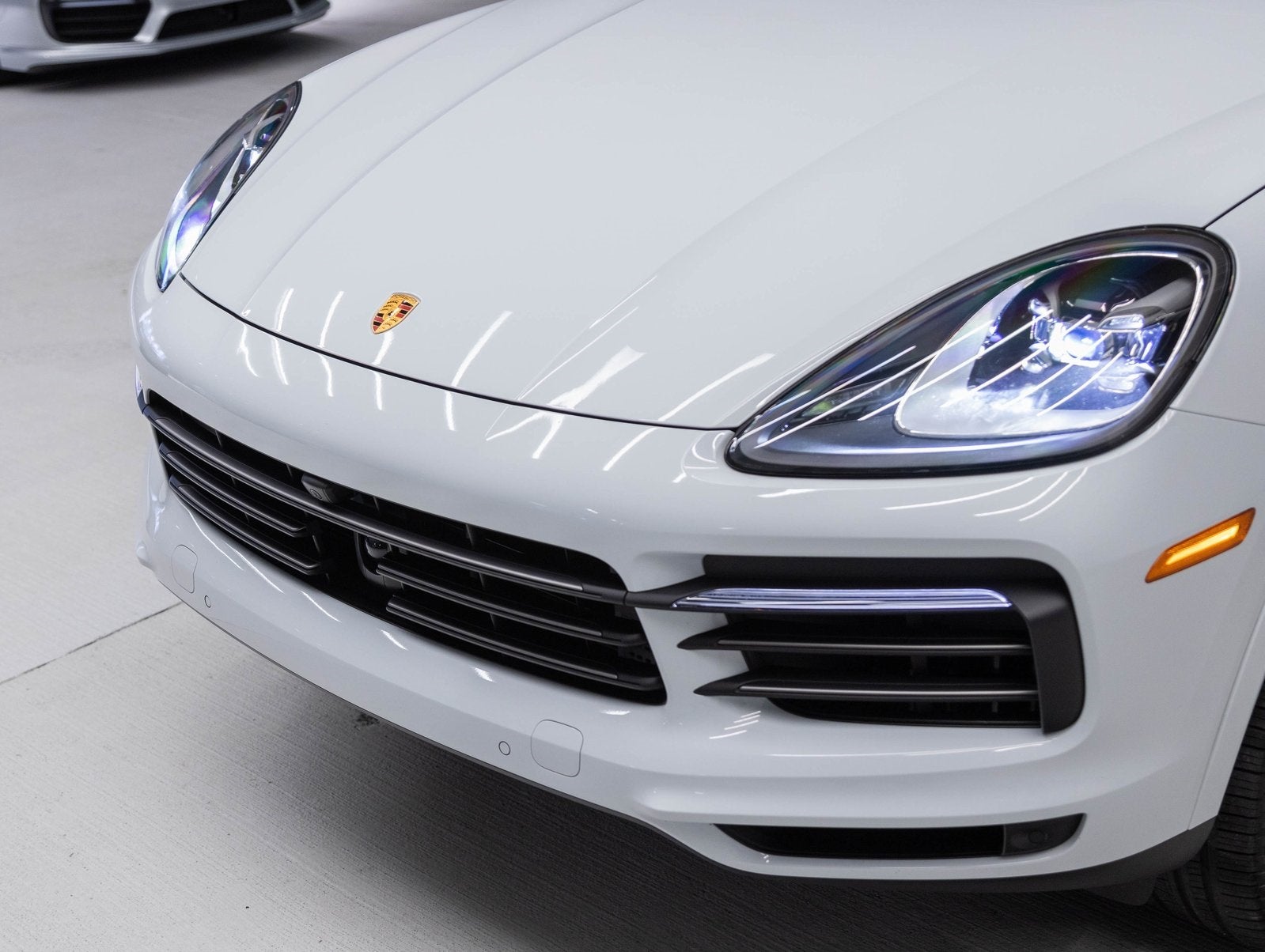 2023 Porsche Cayenne Cayenne Platinum Edition (MY23)
