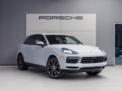 2023 Porsche Cayenne Cayenne Platinum Edition (MY23)
