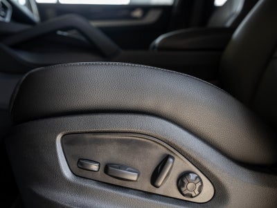 2025 Porsche Cayenne Cayenne