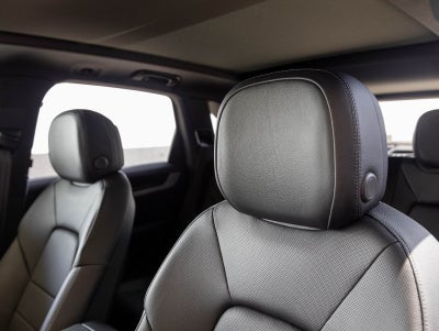 2025 Porsche Cayenne Cayenne