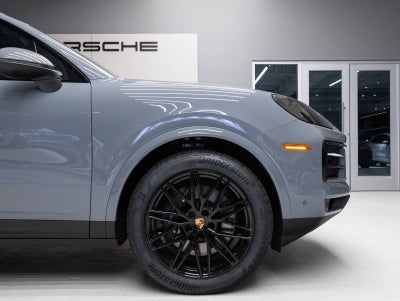 2026 Porsche Cayenne AWD